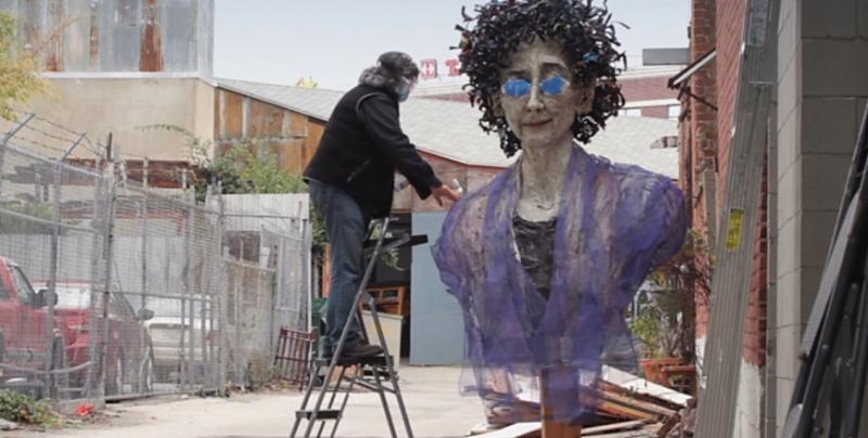 MELHOR DOCUMENTÁRIO DE CURTA-METRAGEM - "Heaven Is a Traffic Jam on the (405)"