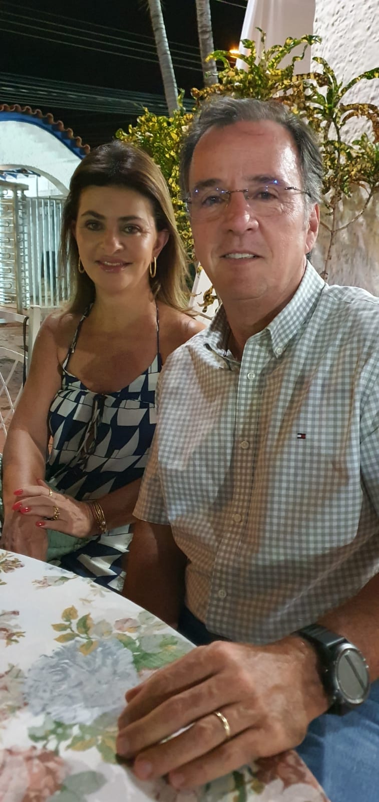Luciana e Rogério  Almeida  Prado