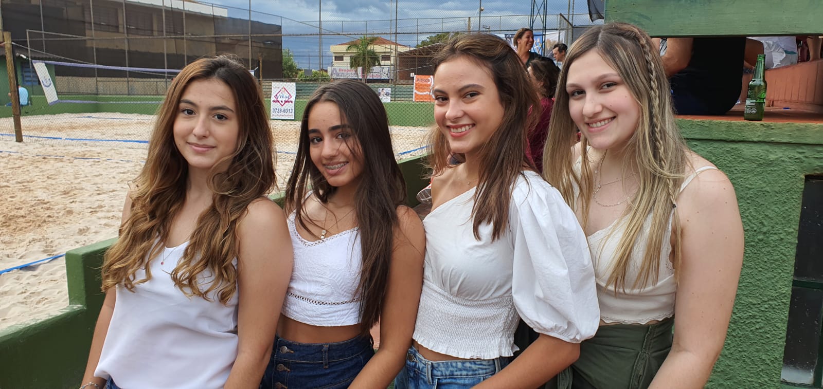 Iris Fressatti, Maria Fernanda Schmidt, Ana Lara , Marina Trindade