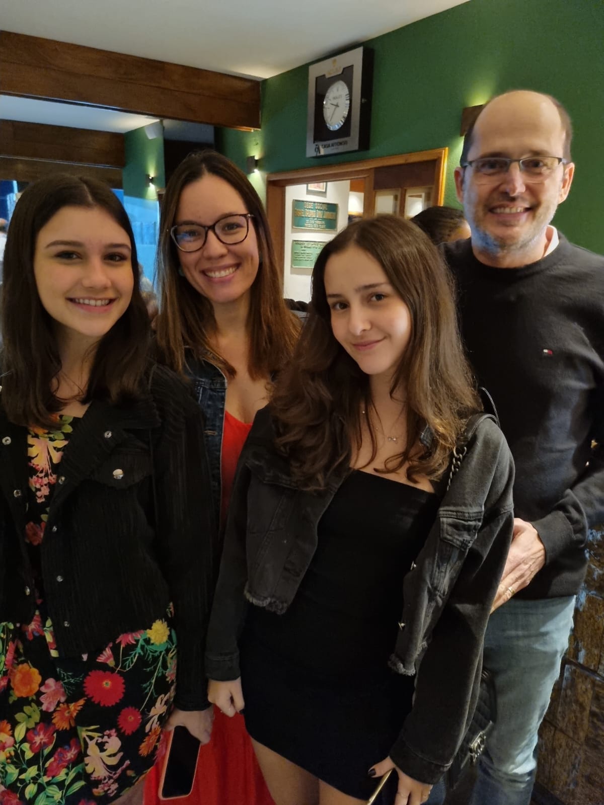 Eduarda, Ana Carla, Maria Eduarda e Mário Orsi
