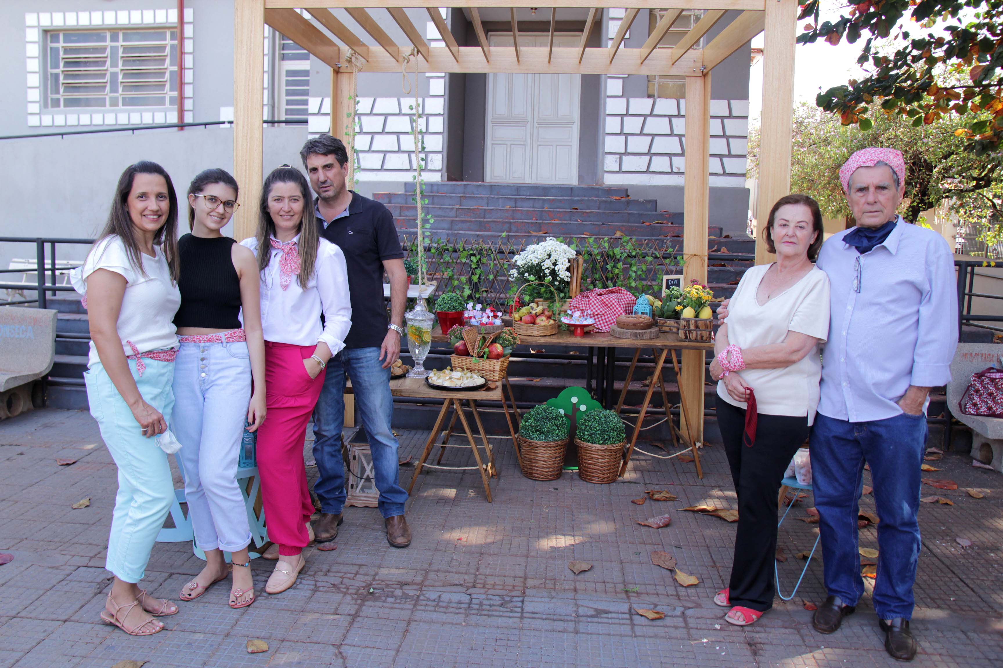 Elaine Tuzzi, Daniela Mendonça, Rogério Mendonça, Maja Neto, Evaristo Machado Neto