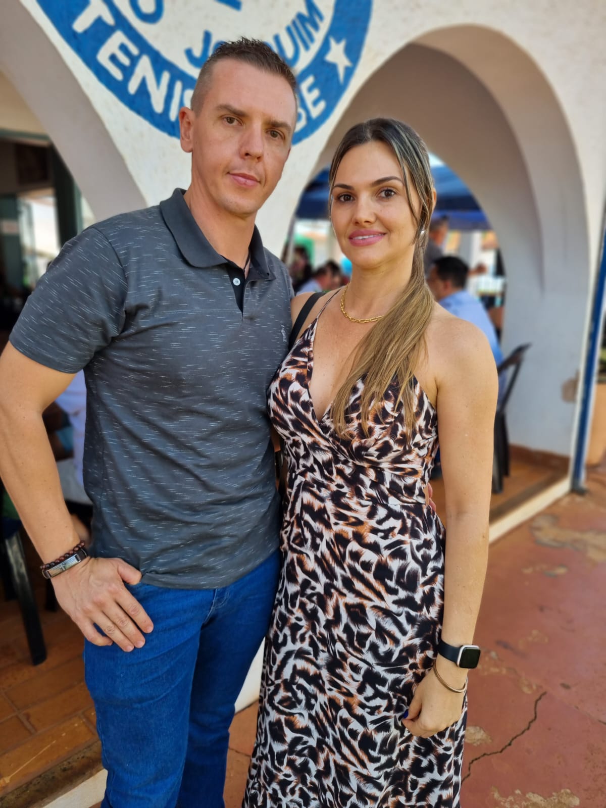 Priscila e Thiago Lucchezi